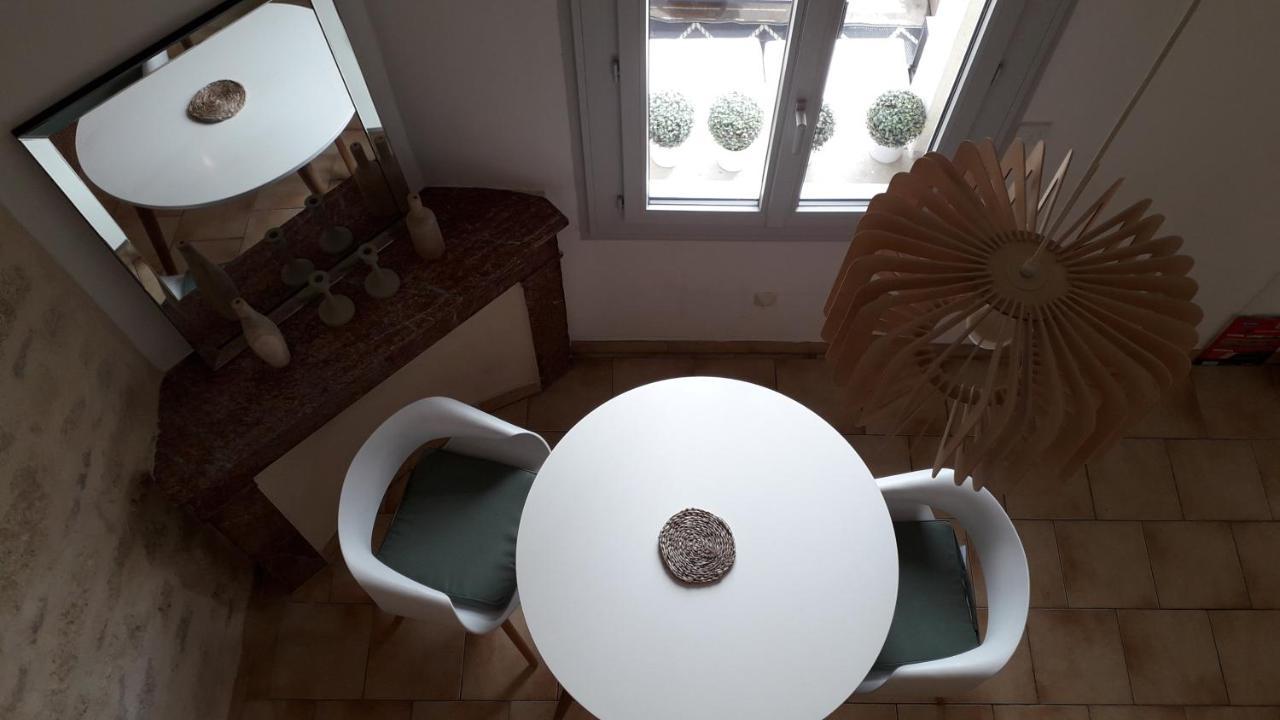 Appartement Centre-Ville Avec Terrasse Montpellier Kültér fotó